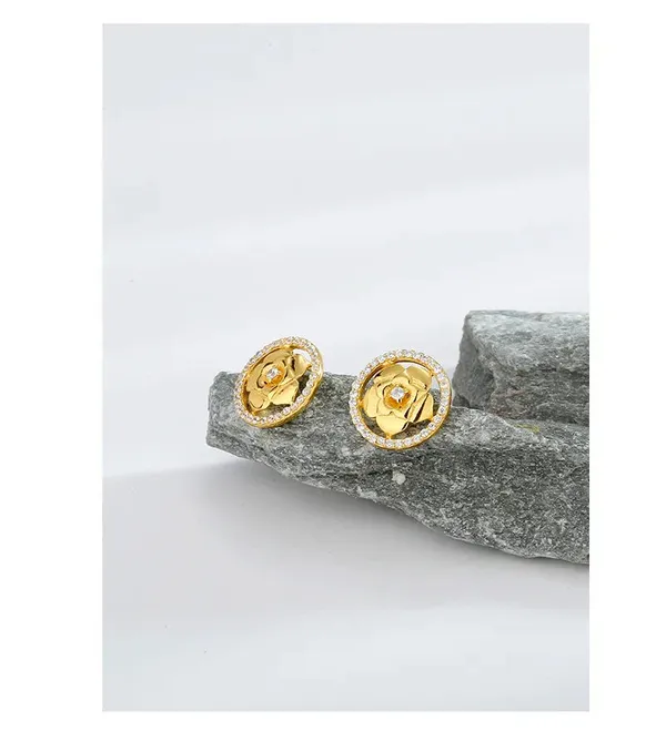 Gold_Rose_Flower_Stud_Earrings_For_Women